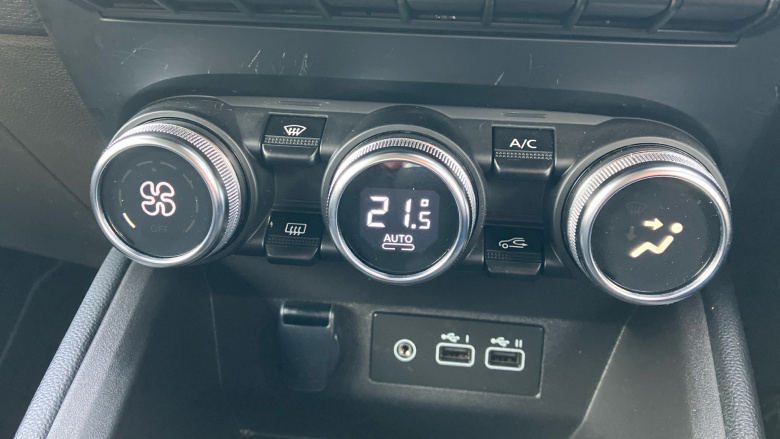 Renault Clio 1.0 TCe 90 Evolution 5dr Petrol Hatchback